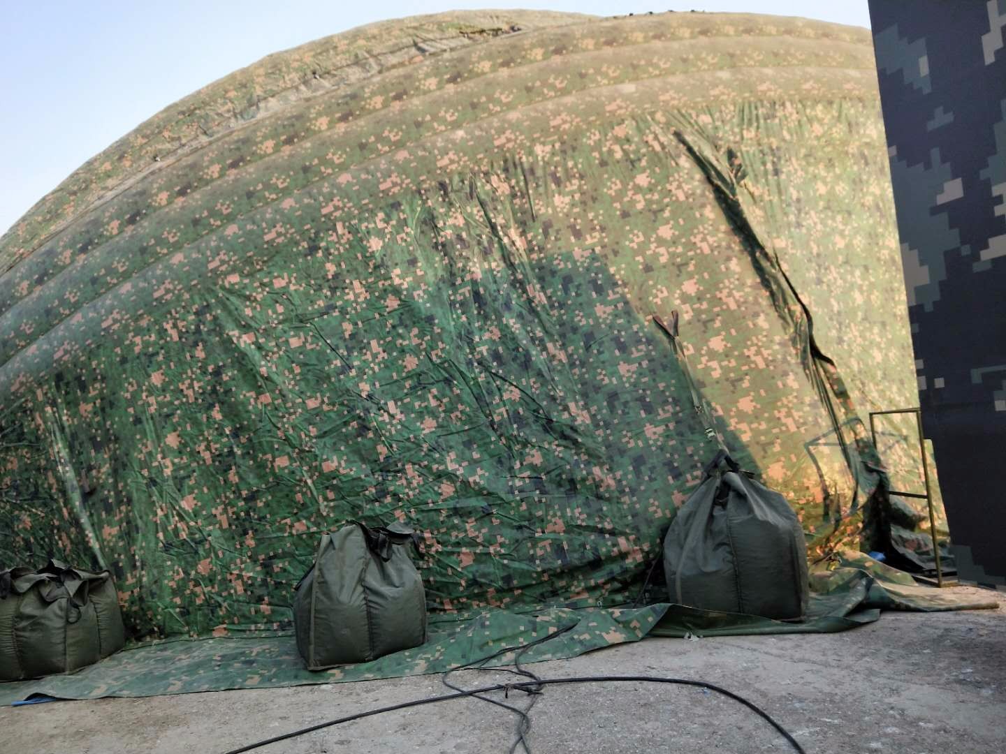 东海军用充气帐篷